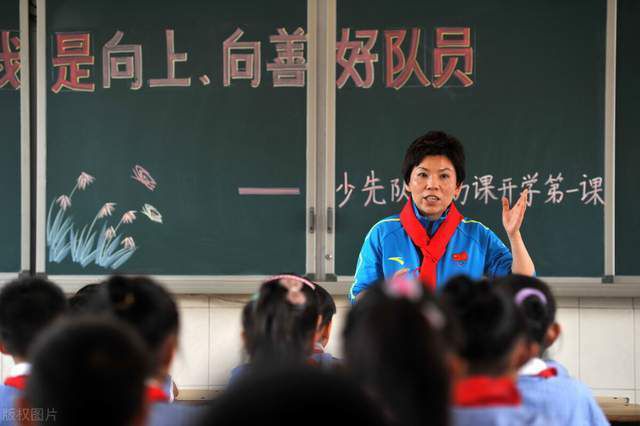 在一同发布的终极海报中，马乐的速成效果倒是留给观众不少想象空间